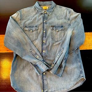 Polo Ralph Lauren western shirt made from indigo-dyed denim. Size L